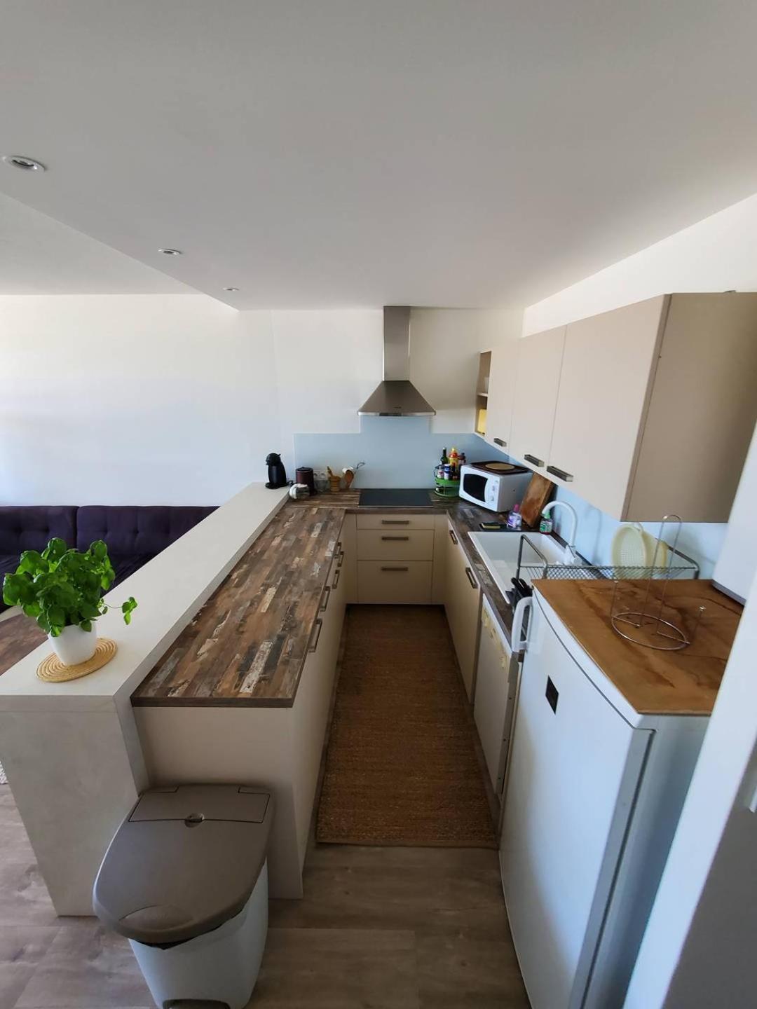 As17378 - P4 Dans Une Residence Sur La Plage Avec Vue Mer Et Piscine Le Grau-du-Roi Exteriör bild